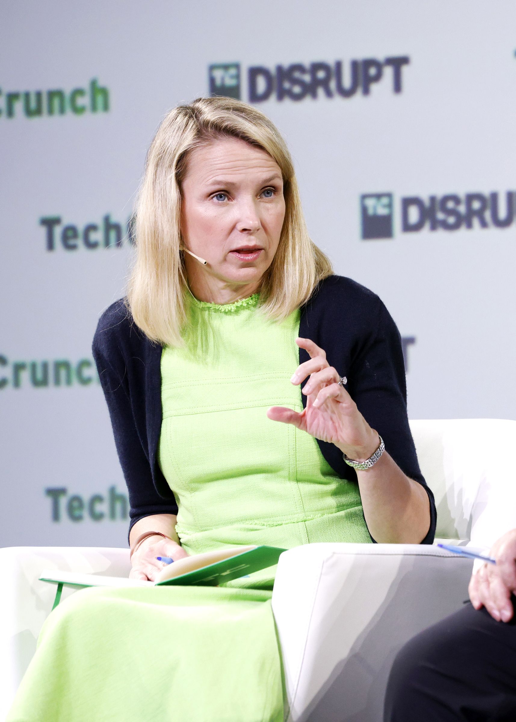 Marissa Mayer sta sciogliendo il suo laboratorio di start-up per il sole